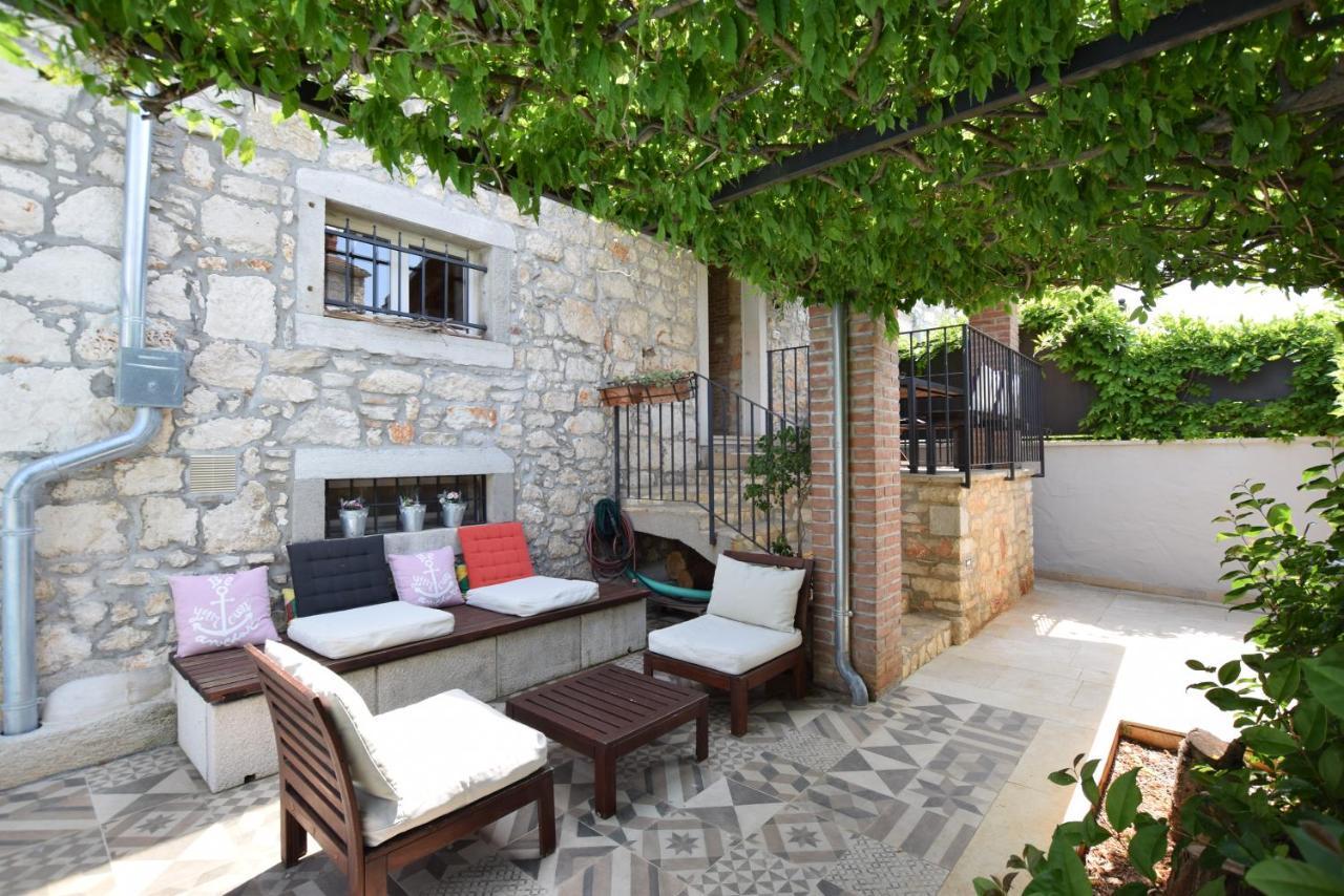 Saison Openning Prices Luxury Villa Nini With Fireplace, Private Pool, Bikes, Barbecue And Much More Пореч Екстер'єр фото