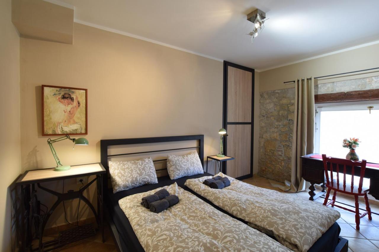 Saison Openning Prices Luxury Villa Nini With Fireplace, Private Pool, Bikes, Barbecue And Much More Пореч Екстер'єр фото